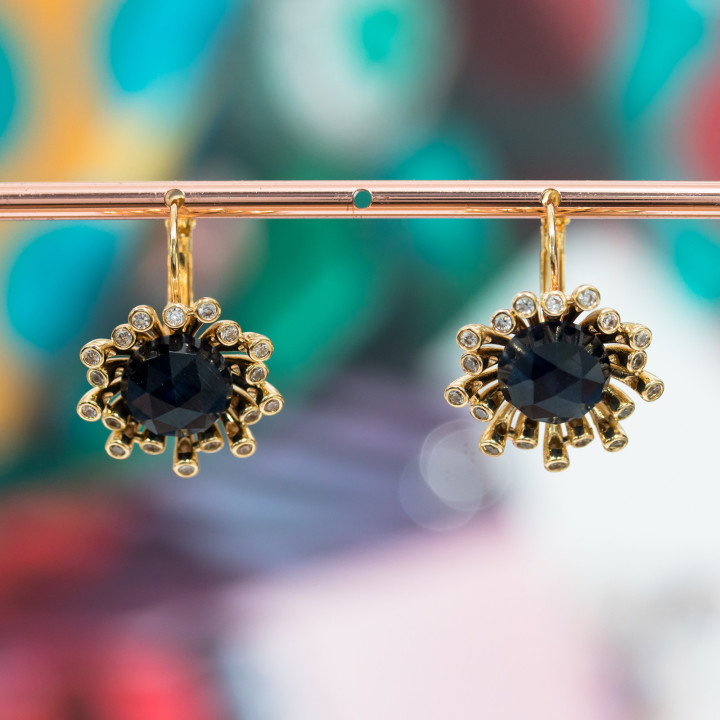 Pendientes Gancho Cerrado Bronce Con Circonitas Y Ojo De Gato 22x29mm Negro Dorado