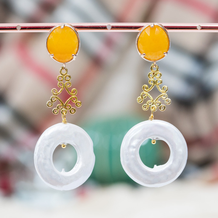 Pendientes Bronce Cerrados Con Engaste Diadema De Jade Y Perla De Mallorca