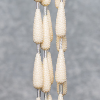 Perles Résine Goutte Fil 08x27mm Blanc