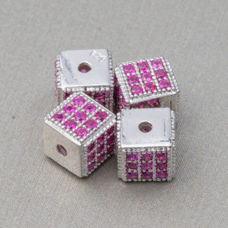 925 Sterling Silver Cube 5.5mm Petit Trou Rhodium Entretoise Avec Ruby Zircons 8pcs