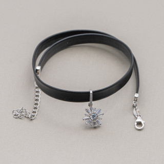 Girocollo Chokers Argento 925: Eleganza e Brillantezza per il tuo Sti