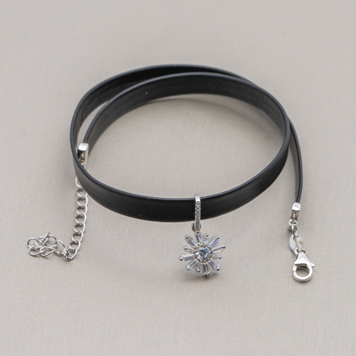 Collier ras de cou en argent 925 : élégance et brillance pour votre Sti