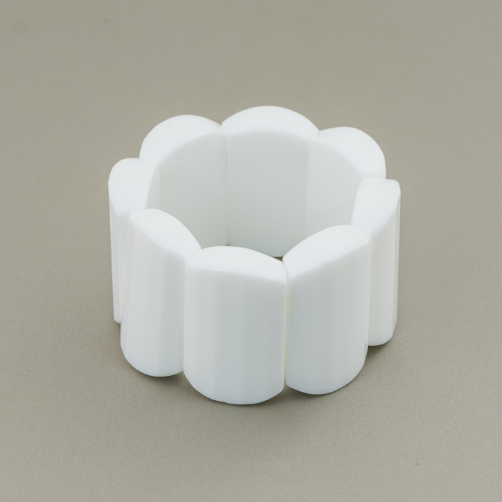 Elastisches Armband aus facettierten Hartsteinen Höhe 40x24mm Weißer Achat