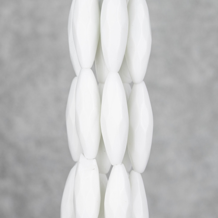Agate Blanche Riz Synt Facette 12x40mm Second Choix