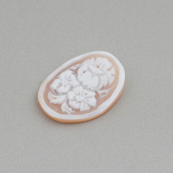 Camée gravé à la main fabriqué en Italie de fleurs de coquille sardonique ovale 18x25mm 2pcs Mod2