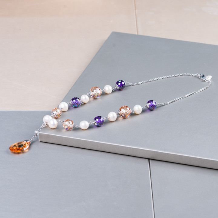 925 Silver Necklace: Elegance and Style with Freshwater Pearls and Zircons