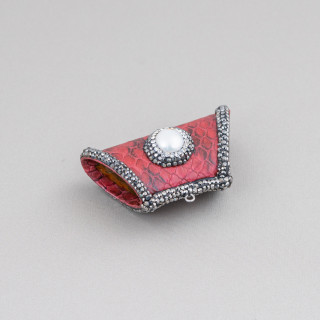 Componente intermedio de imitación de cuero con diamantes de imitación de marcasita un trapezoide con piedras duras 52x26mm 1pc 