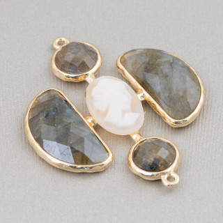 Connettore Componente Di Ottone Con Pietre Incastonate A Croce Con Cammeo E 2 Anellini 36x43mm 1pz Labradorite