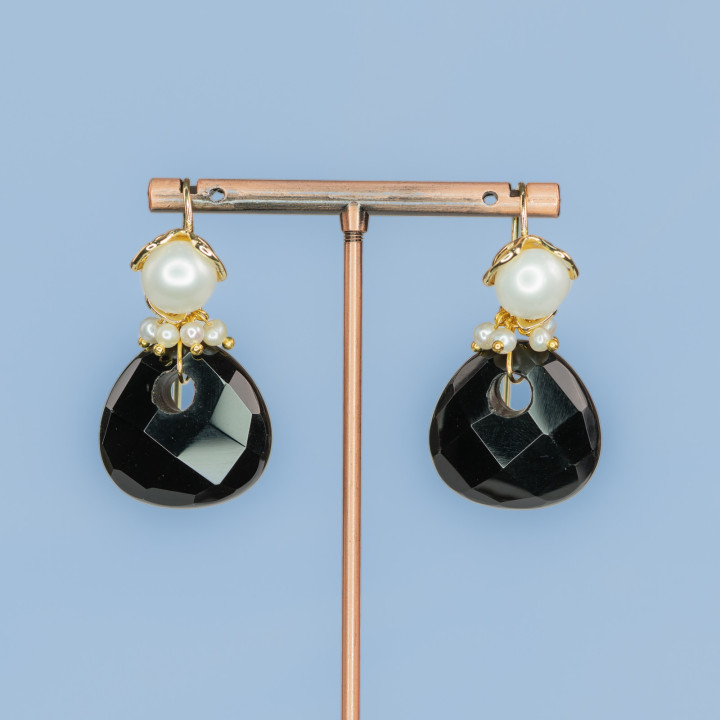 Bronze Lever Earrings With River Pearls And Hard Stone Pendant 25x50mm Onyx