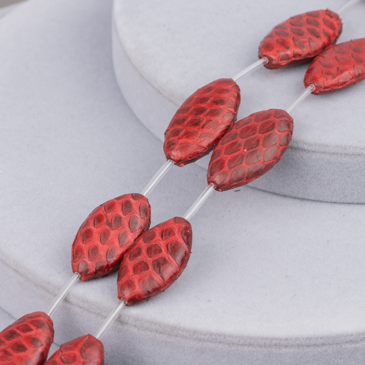 Perles Fil Composant Cuir Peau de Serpent Ovale Plat 17x30mm 8pcs Rouge Foncé