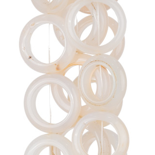 Agate Ronde Plaque Perforée 30-35mm Blanc