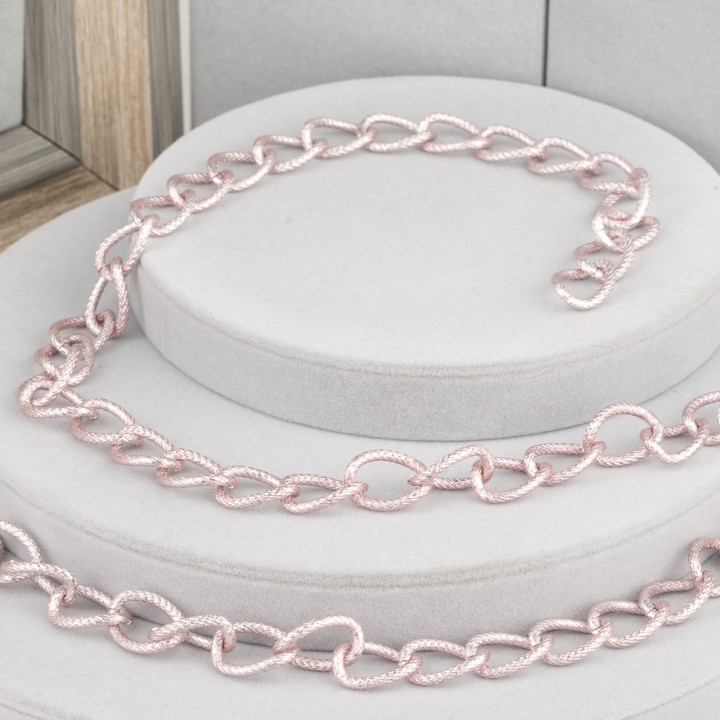 Ovale Aluminiumkette mit Diamanten 14x20mm Rosa 1mt