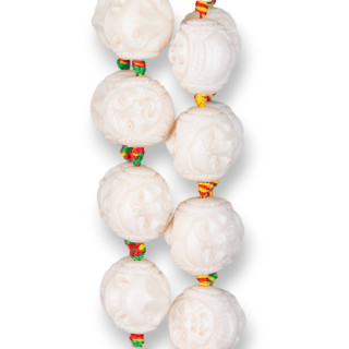 Resin Round Engraved Double Sided 18mm 16pcs White