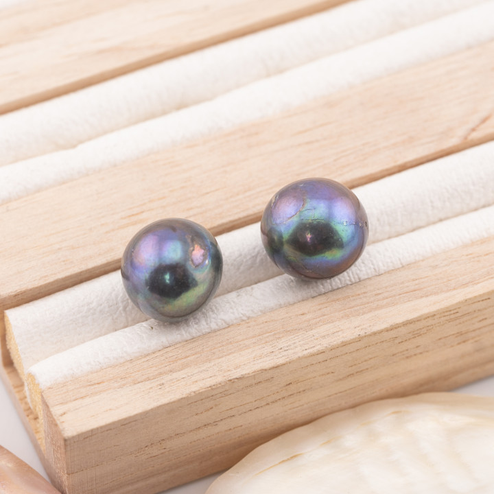 River Pearls 1 Round Hole (AAA) 11,5-12,0mm 10 Pair Grey Thaiti Purple Reflection