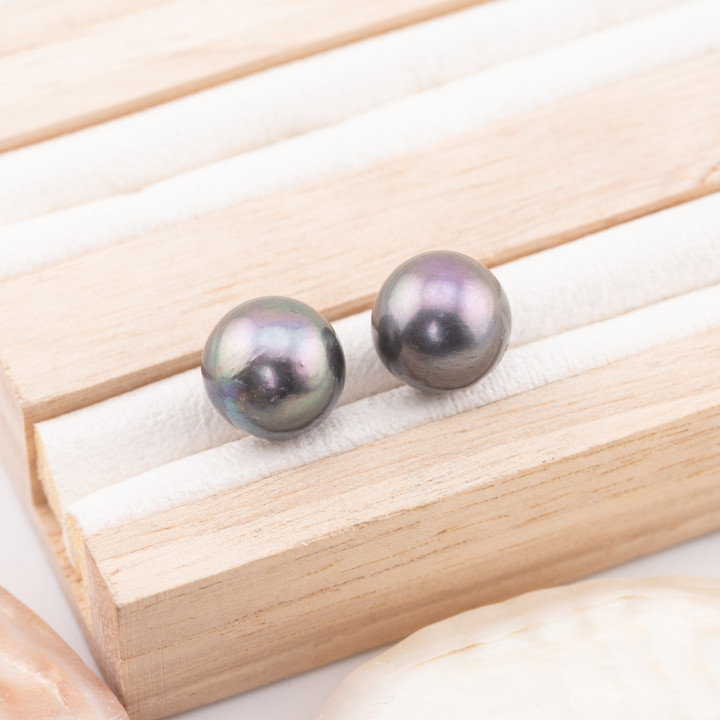 Freshwater Pearls 1 Round Hole (AAA) 12.0-12.5mm 1 Pair Gray Thaiti