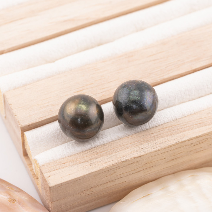 River Pearls 1 Round Hole (AAA) 13.0-13.5mm 1 Pair Gray Thaiti