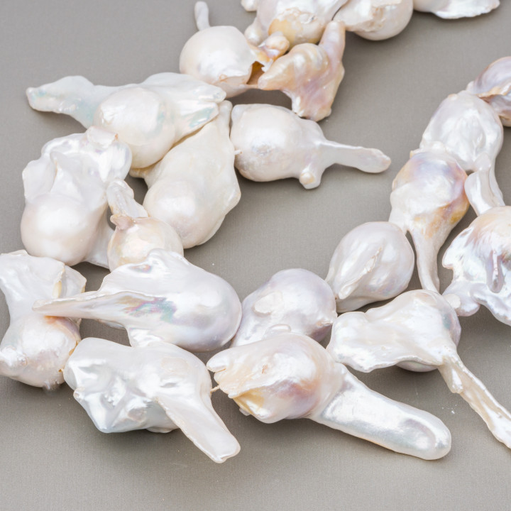 Baroque River Pearls (AHB) 180-190gr Spotted White