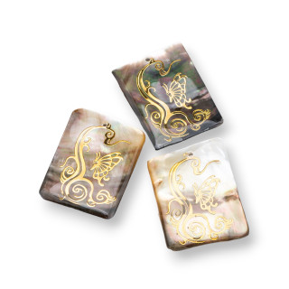 Pendentif Nacre Plaque Usinée Rectangle 26x36mm 3pcs Papillon Doré