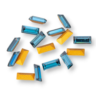 Swarovsky Rectangle ART. 4501 7x3mm GOLD FOILED Montana 16pcs