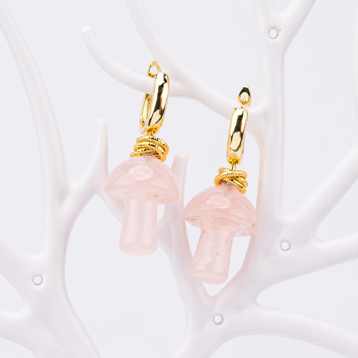 Aretes de bronce con colgantes de piedra en forma de seta de cuarzo rosa