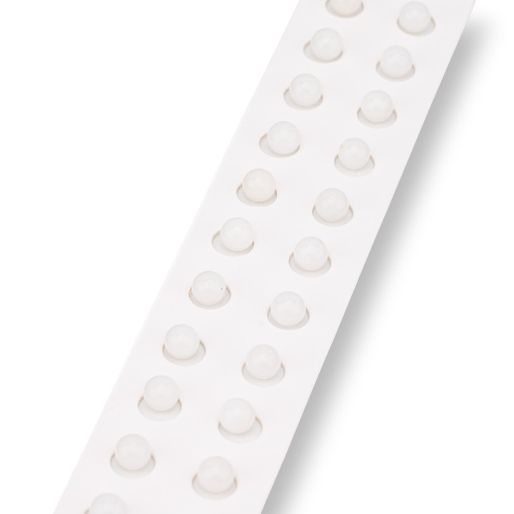 Perline Mezzo Foro Giada Bianca Tondo Liscio  6mm 24pz