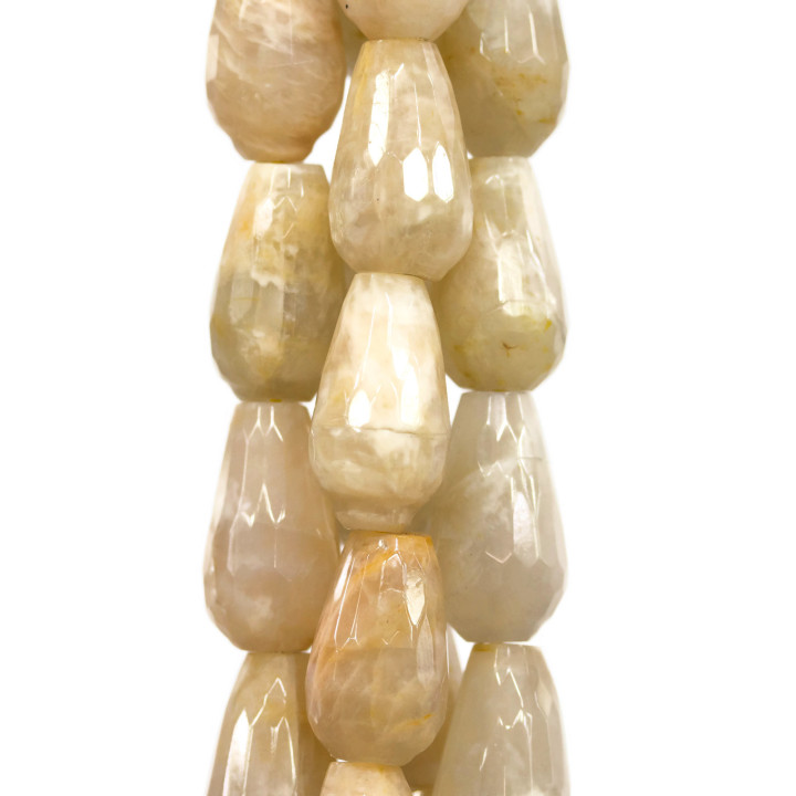 Rosa Mondstein facettierte Briolette-Tropfen 12 x 30 mm roh