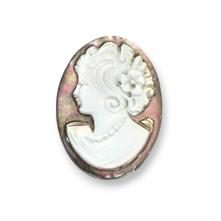 Oval Black Mother of Pearl Cameos 22x30mm 4pcs Black + White