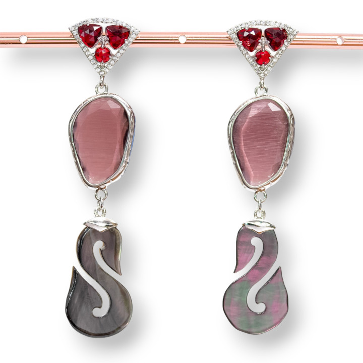 Boucles d'oreilles puces bronze oeil de chat serti de nacre et serti central 18x70mm