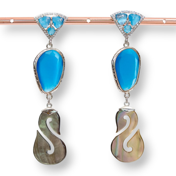 Boucles d'oreilles puces bronze oeil de chat serties de nacre et serti central 18x70mm bleu clair