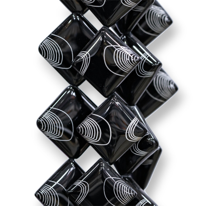 Onyx Laser Engraved Rhombus 14mm Curved Lines