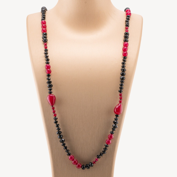Collier Pierres Dures Et Cristaux Noués, Jade Rubis Et Cristal Noir 90cm
