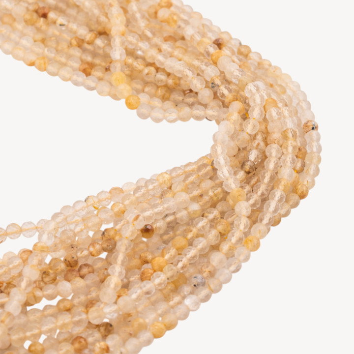 Quartz rutile facetté taille diamant 4mm