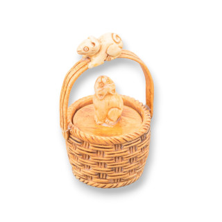 Handgravierte Netsuke-Objekte aus Knochen, 1 Stück, 35 x 65 mm