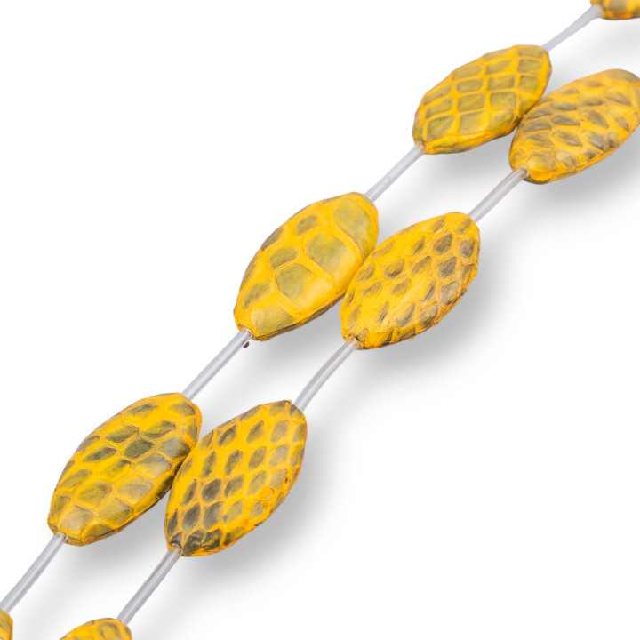 Hilo de Cuentas Componente de Cuero Piel de Serpiente Plana Ovalada 17x30mm 8pcs Amarillo