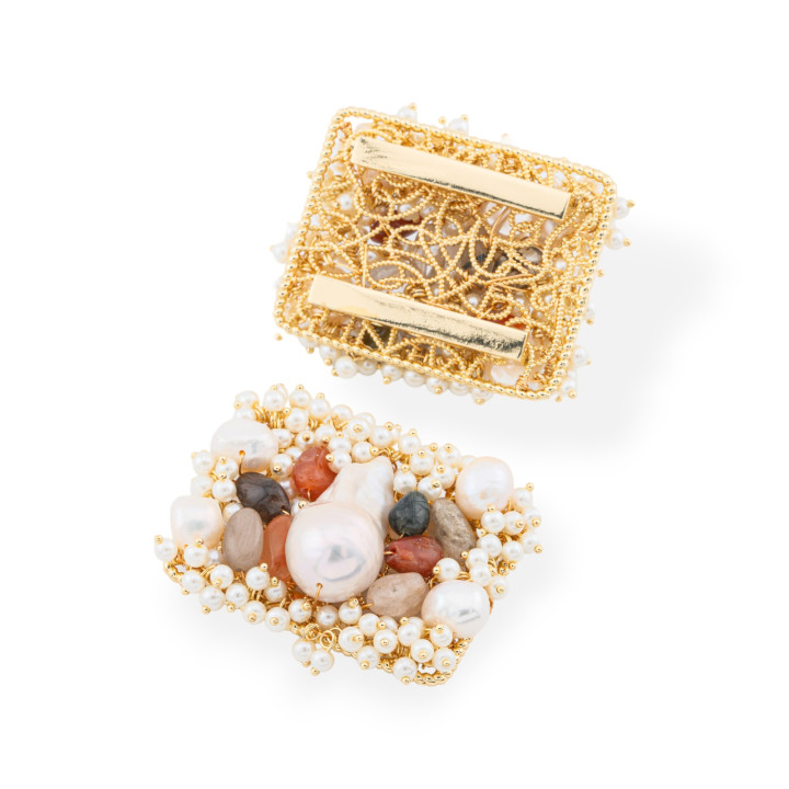 Componente Centrale Con Perline, Pietre Dure E Perle Di Fiume Ammagliato Su Filigrana 35x45mm 1pz Dorato Quarzo Misto