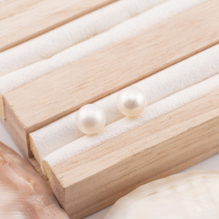 River Pearls 1 Hole Round (AAAA) 8.5-9.0mm 1 Pair White