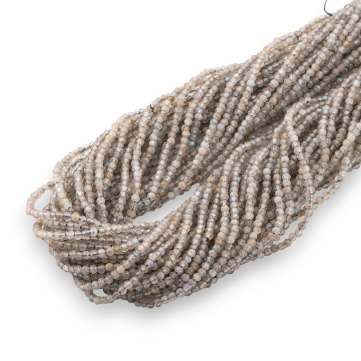 Cuenta redonda facetada de labradorita gris con talla de diamante de 2,0 mm