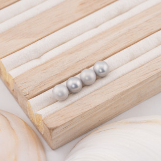 River Pearls 1 Round Hole (AAA) 8,0-8,5mm 12 Pairs Grey