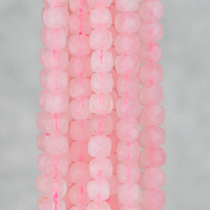 Quartz Rose Cube Diamant Taille 4,5mm