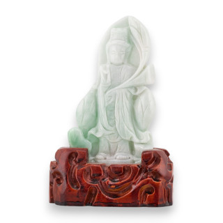 Soprammobile Statua Giada Birmana Con Base In Legno 11 x 16 cm Mod.35