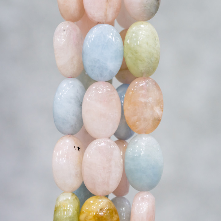 Aquamarin Beryll Mehrfarbig glatt flach oval 12x16mm