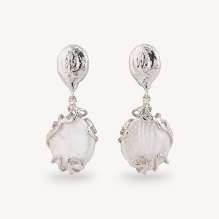 Orecchini A Perno Chiuso Di Bronzo Con Perle Di Fiume E Pendente Con Perle Barocche Rodiato