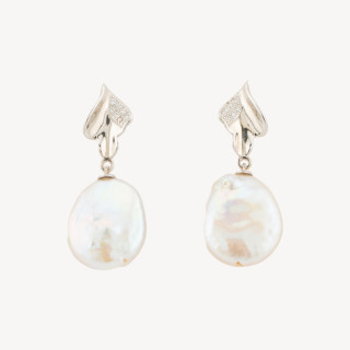 Orecchini A Monachella Di Argento 925 Fiore Con Perle Di Fiume Barocche 16x40mm