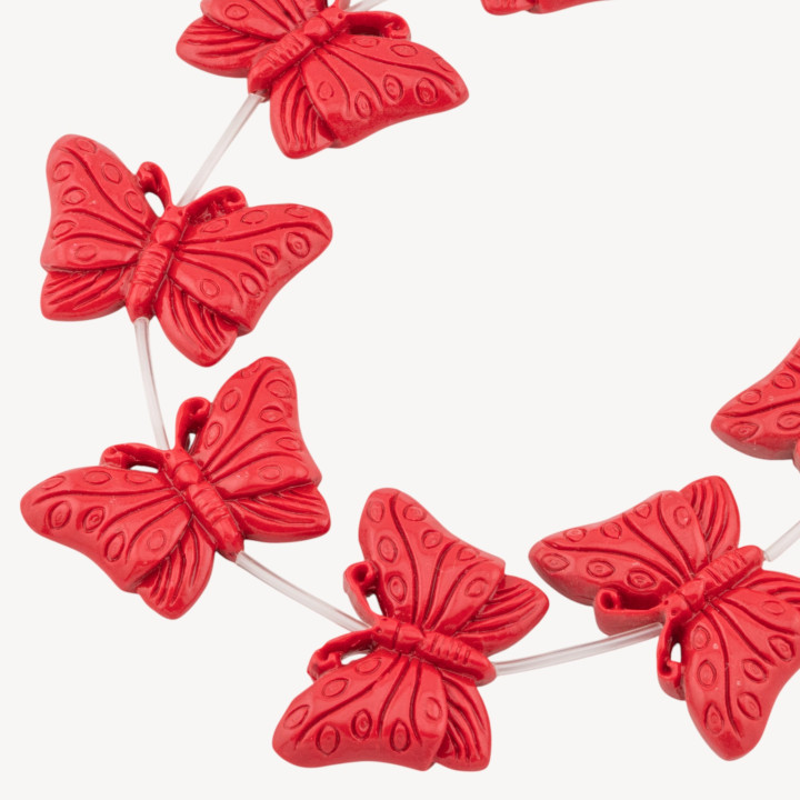 Fili di Perline In Resina A Forma di Farfalla 40x27mm 11pz Incisione Fronte Retro Rosso