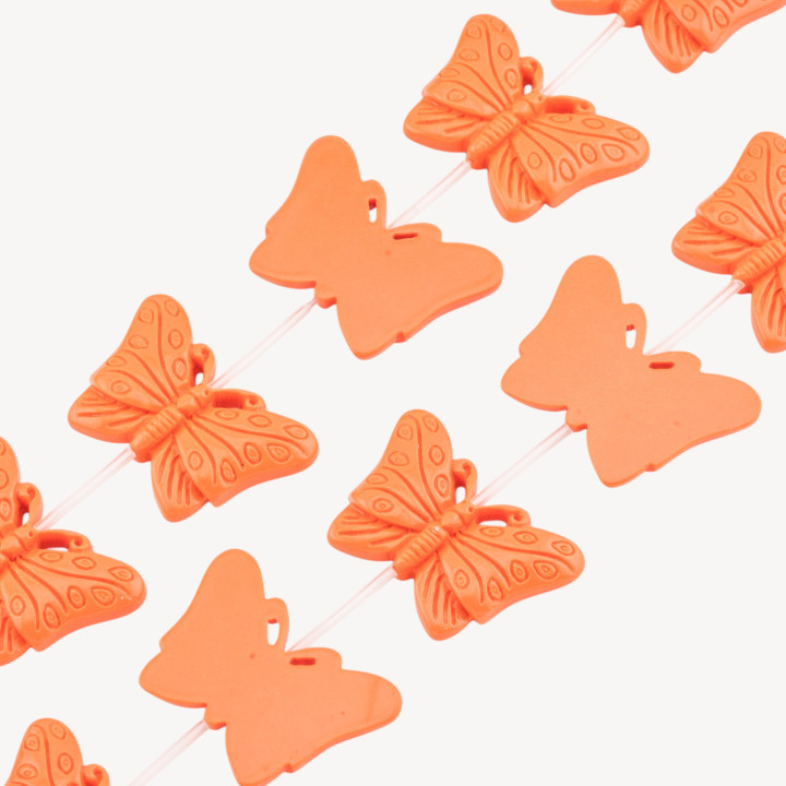 Fili di Perline In Resina A Forma di Farfalla 40x27mm 11pz Incisione Solo Fronte Arancione