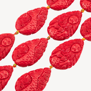 Fili di Perline In Resina A Forma di Sirena 18x54mm 6pz Incisione Fronte Retro Rosso