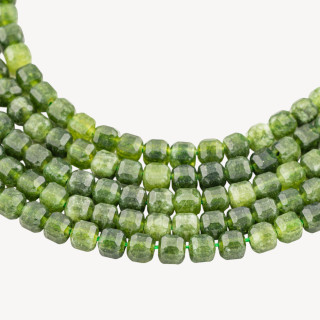 Giada Taglio Rigido Cubo Sfaccettato 6mm Olivina