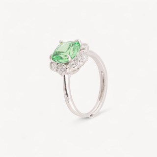 Anello In Argento Con Corindone Verde