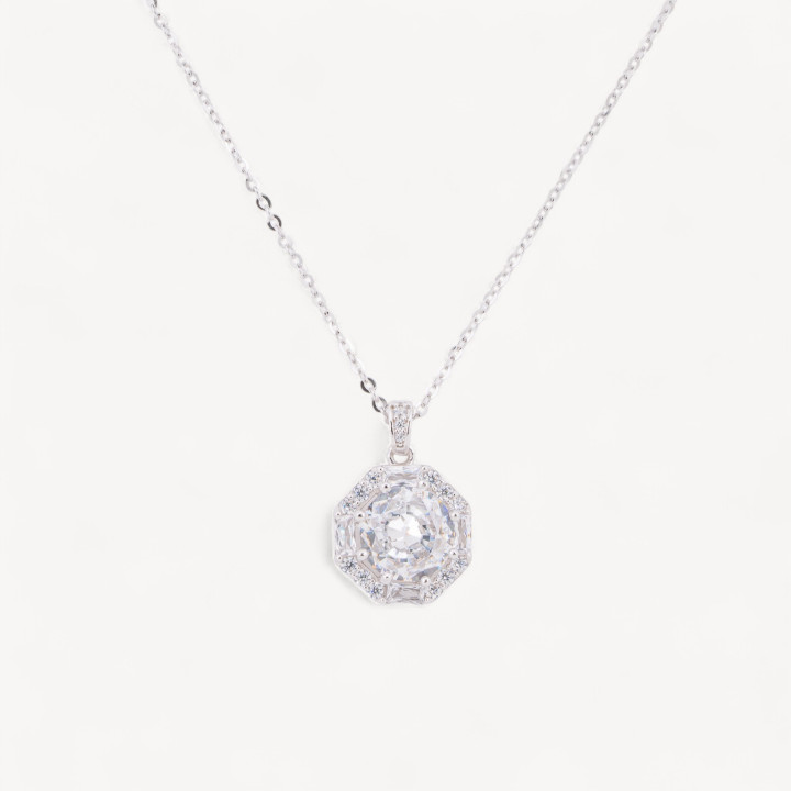 Collana Con Pendente In Argento Con Corindone