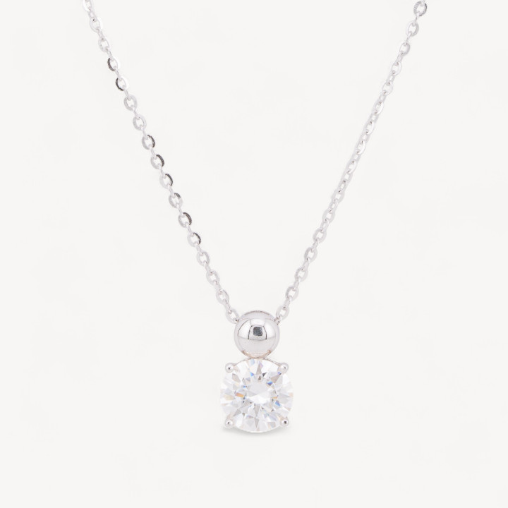 Collana Con Pendente In Argento Con Moissanite